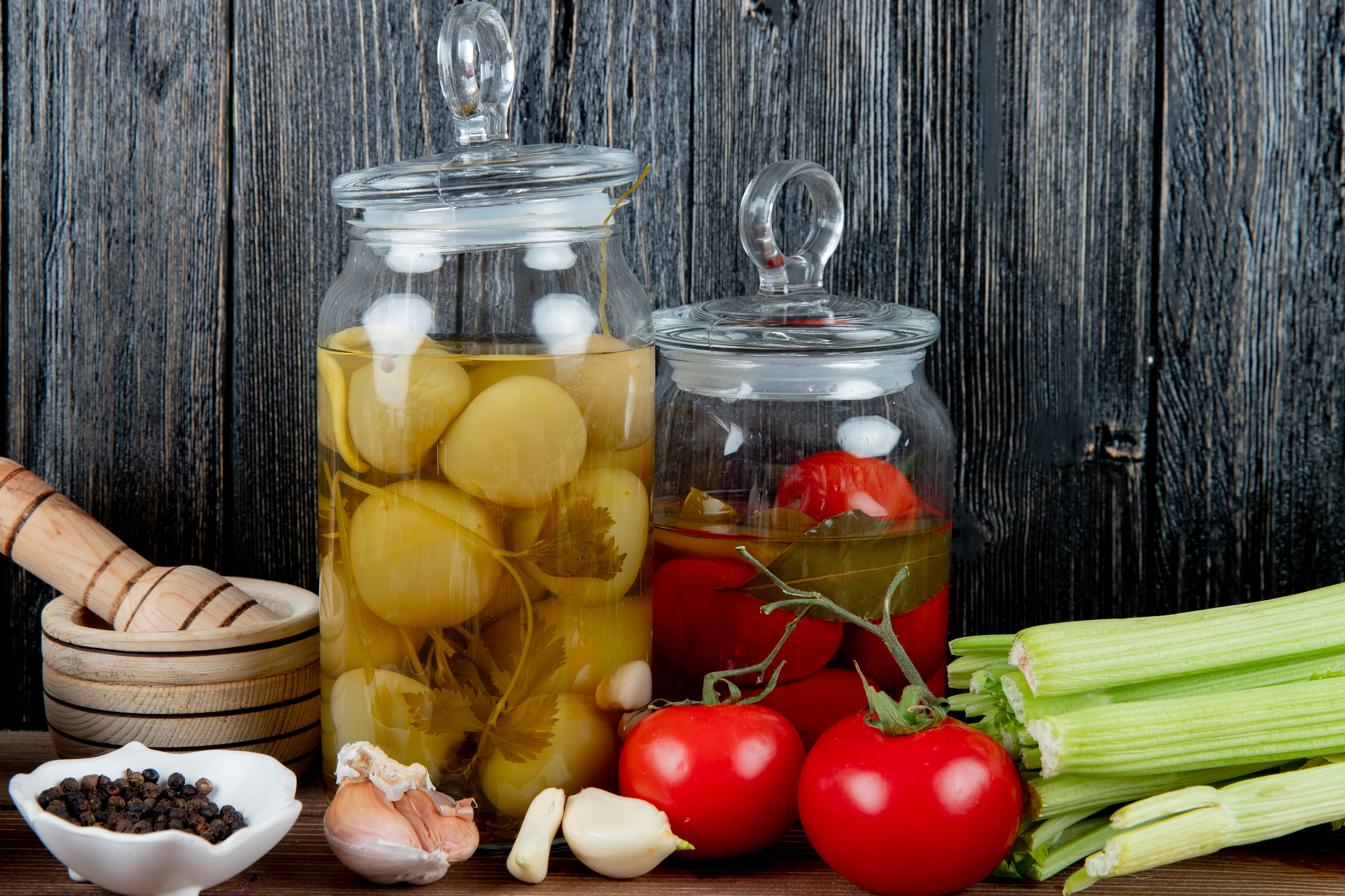 fermentovan&eacute; potraviny, Fermentovan&eacute; potraviny: ako n&aacute;m prospievaj&uacute;? 3 jednoduch&eacute; tipy na dom&aacute;cu v&yacute;robu!