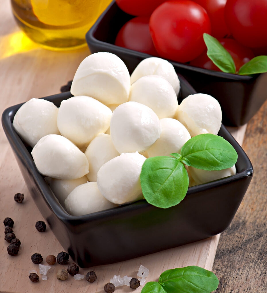 mozzarellové guličky, Mozzarellové guličky v cestíčku: Rýchly snack, ktorý zasýti