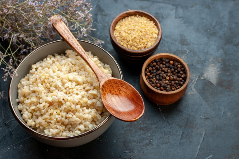 https://www.freepik.com/free-photo/top-view-cooked-pearl-barley_15525874.htm#fromView=search&page=1&position=1&uuid=8d9d4fad-eeb3-4aa7-a214-3872ea5745ac