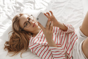 digitálny detox, Spánok a vplyv technológii: Vyskúšaj digitálny detox